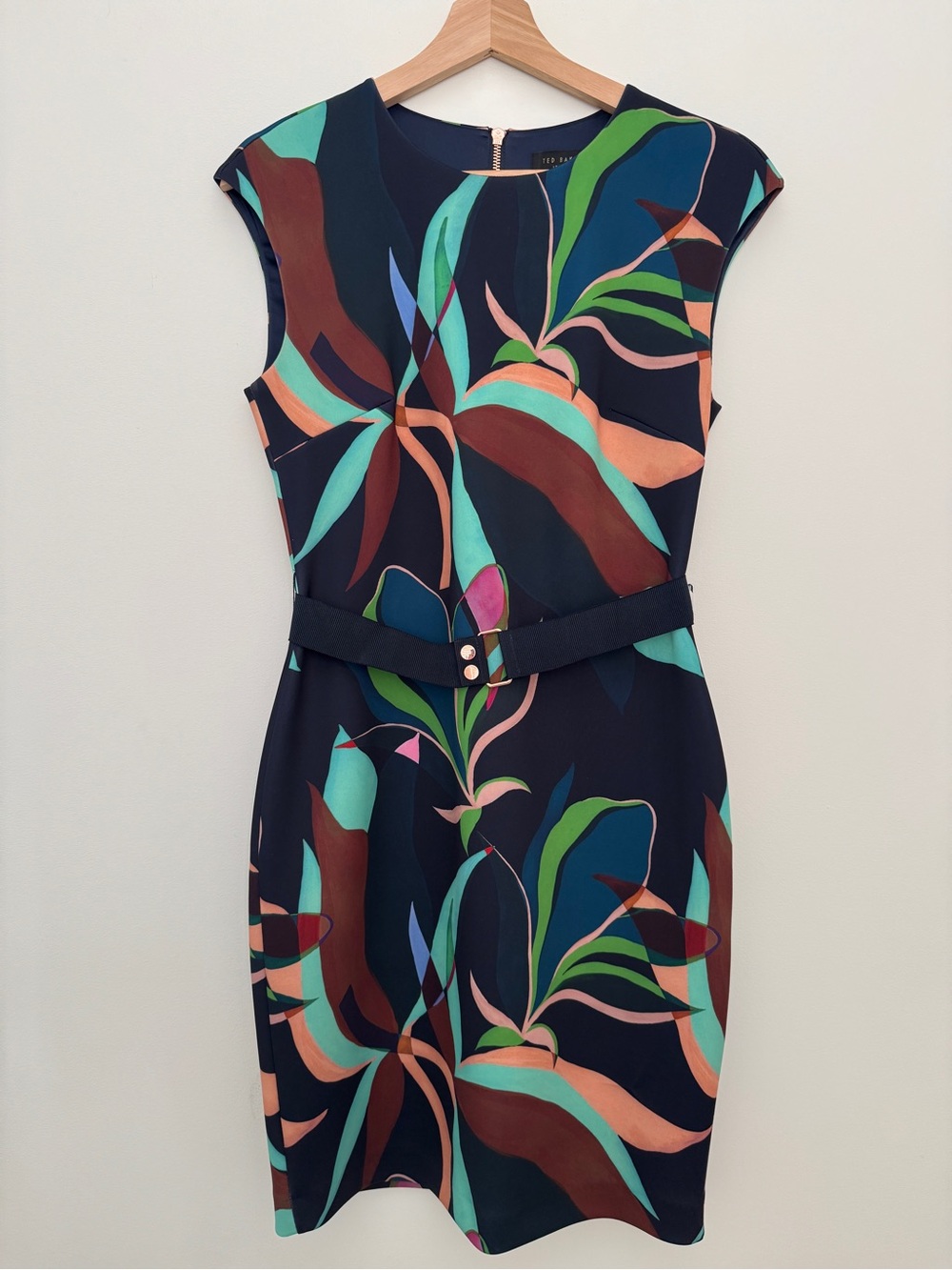 Ted Baker Adilyyn Supernatural Structure Bodycon Dress - Size 2 / US 6
